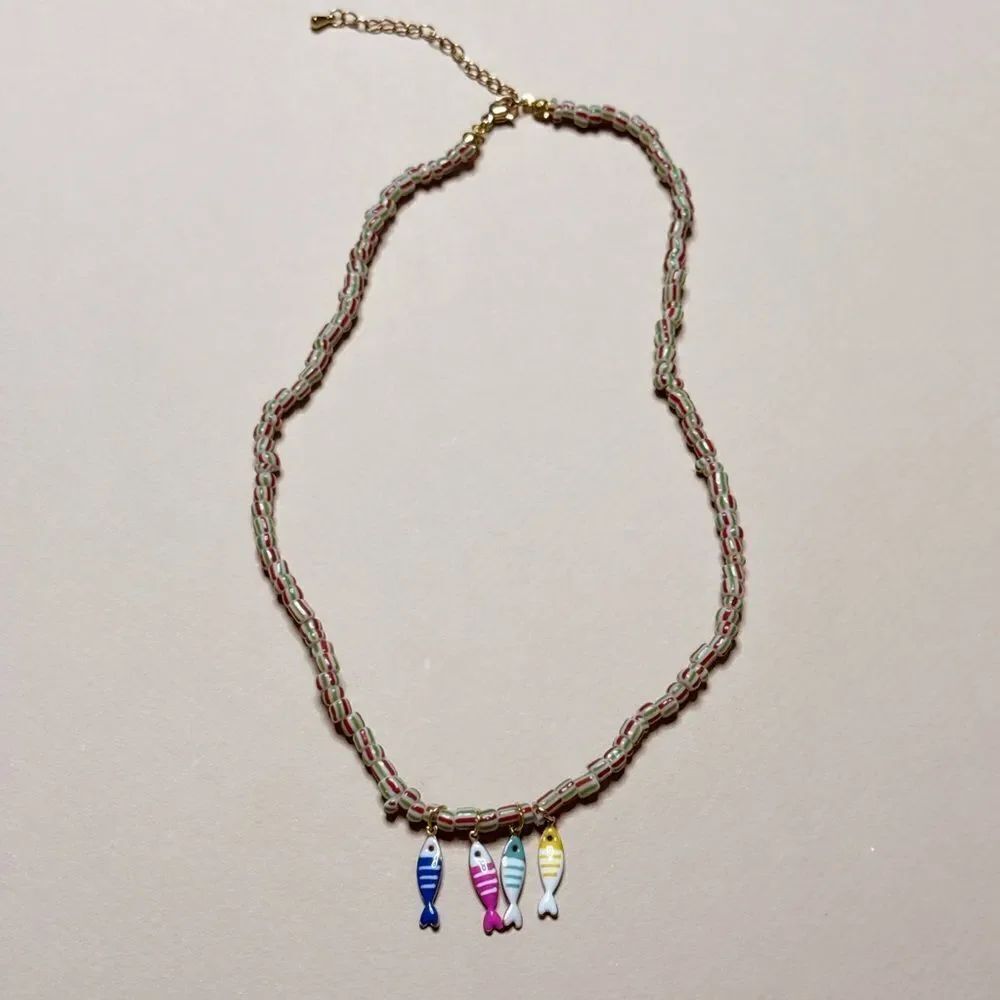 Colorful Fish Charm Necklace S973 - Picture 3 of 4